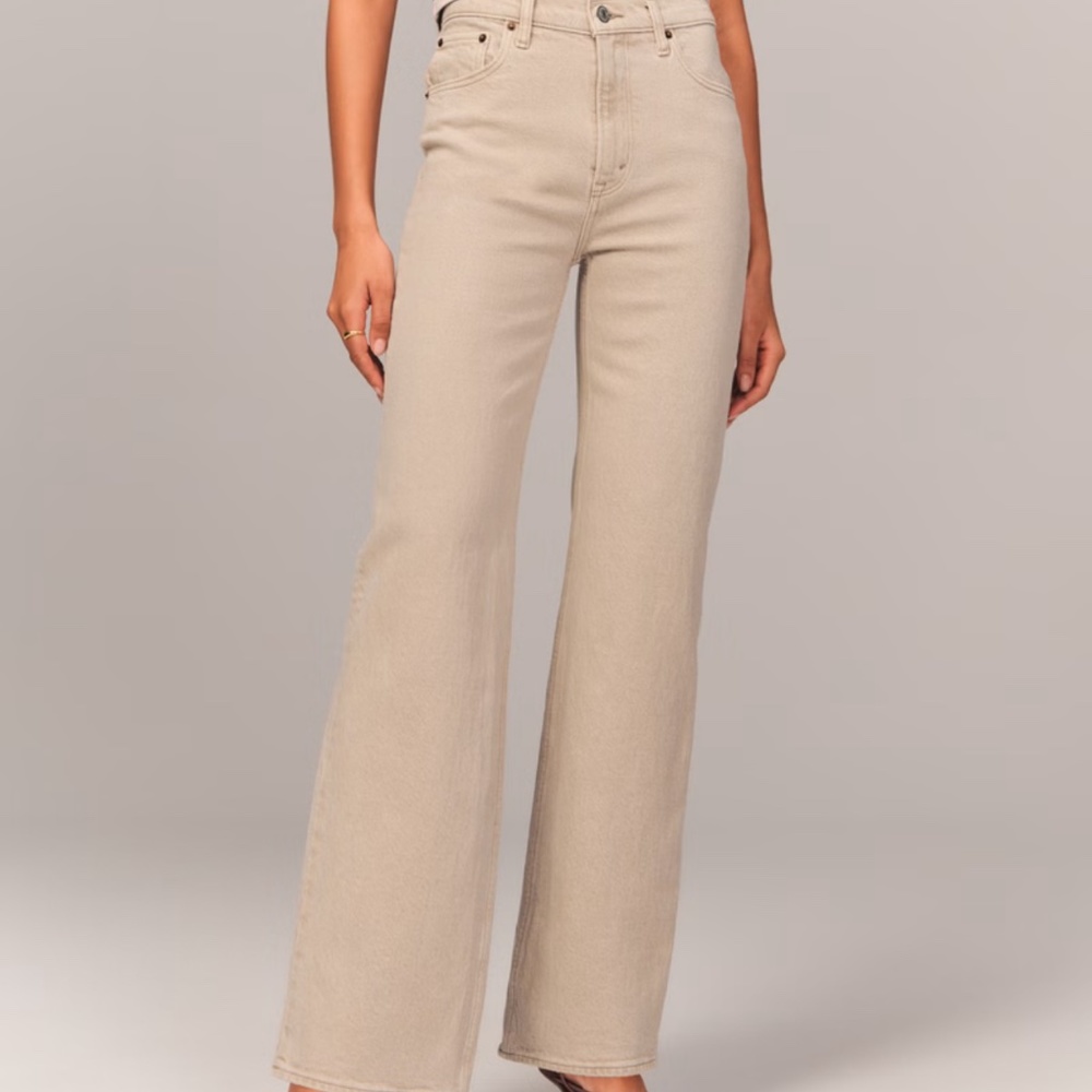 EUC Abercrombie & Fitch 90’s Relaxed High Rise